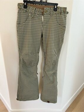 Unisex Roxy 5000 limited Edition, Snow Pants. Sz Medium